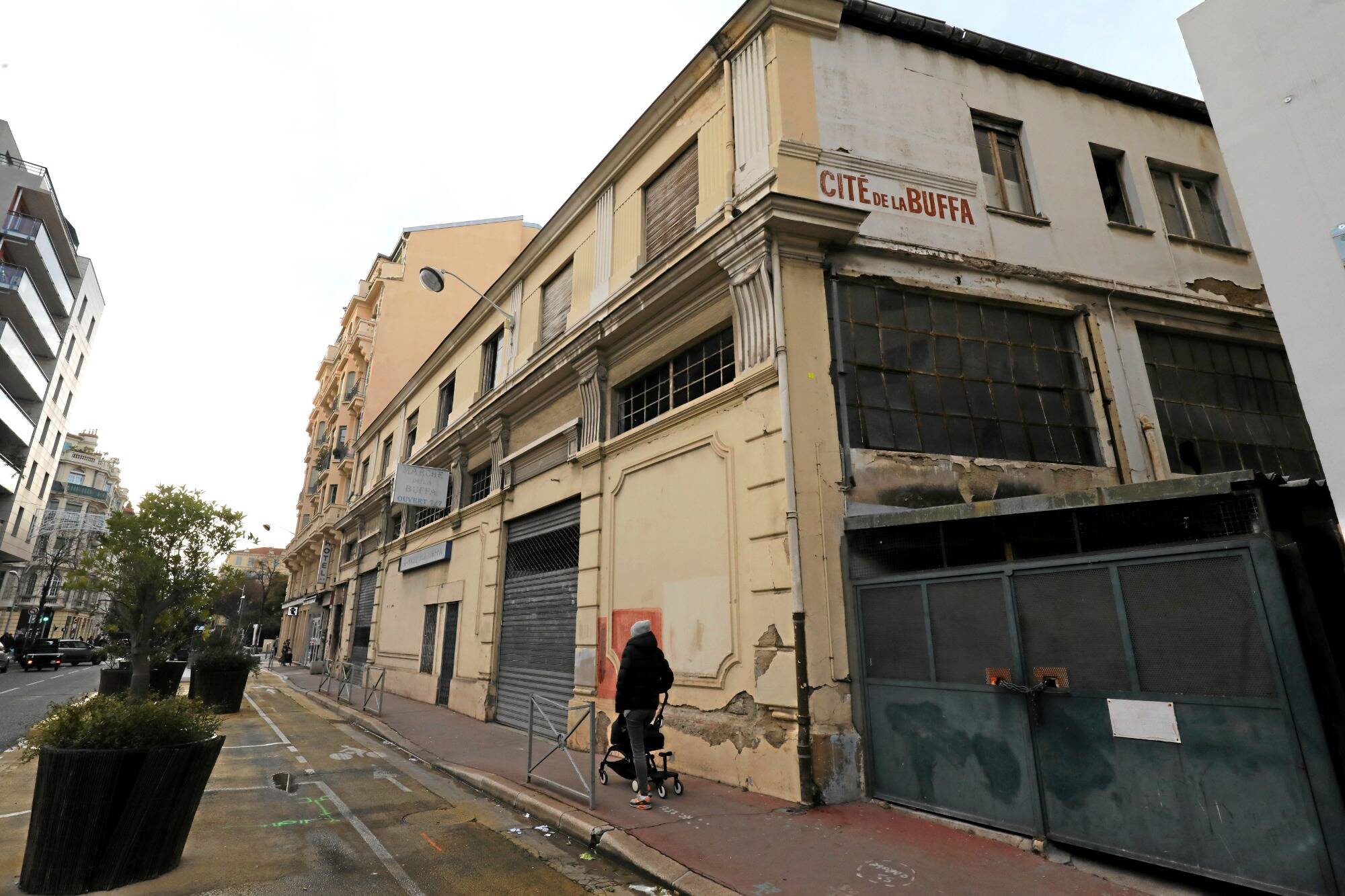 Pour mettre fin à la guerre de la cité de la Buffa la ville de Nice menace de "préempter" les lieux