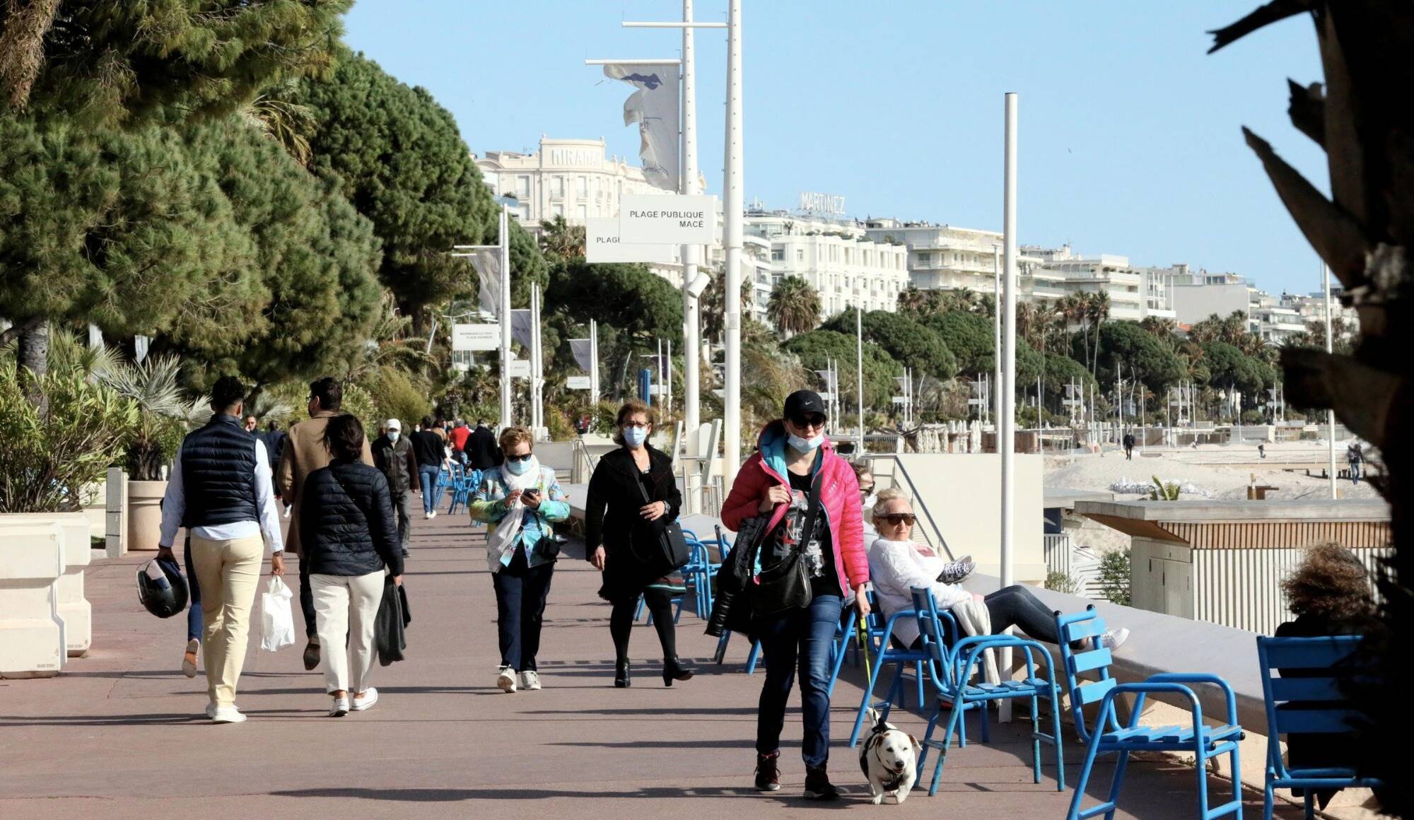 Un vendredi ensoleillé sur la Côte d'Azur mais les températures ne remontent pas