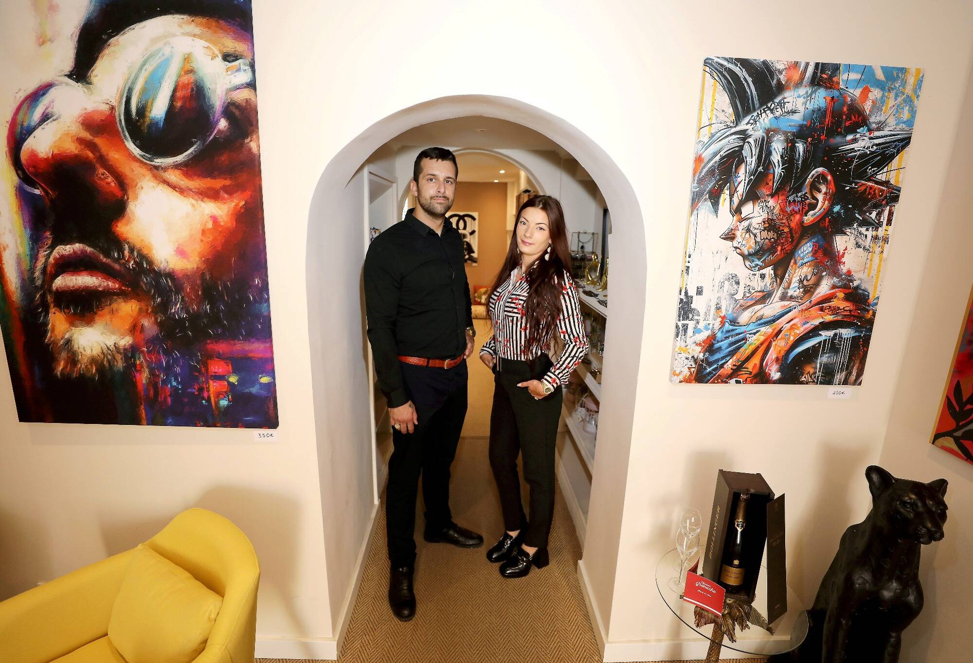 Ce couple de Varois ouvre une galerie d'art à Cannes et aide la protection animale