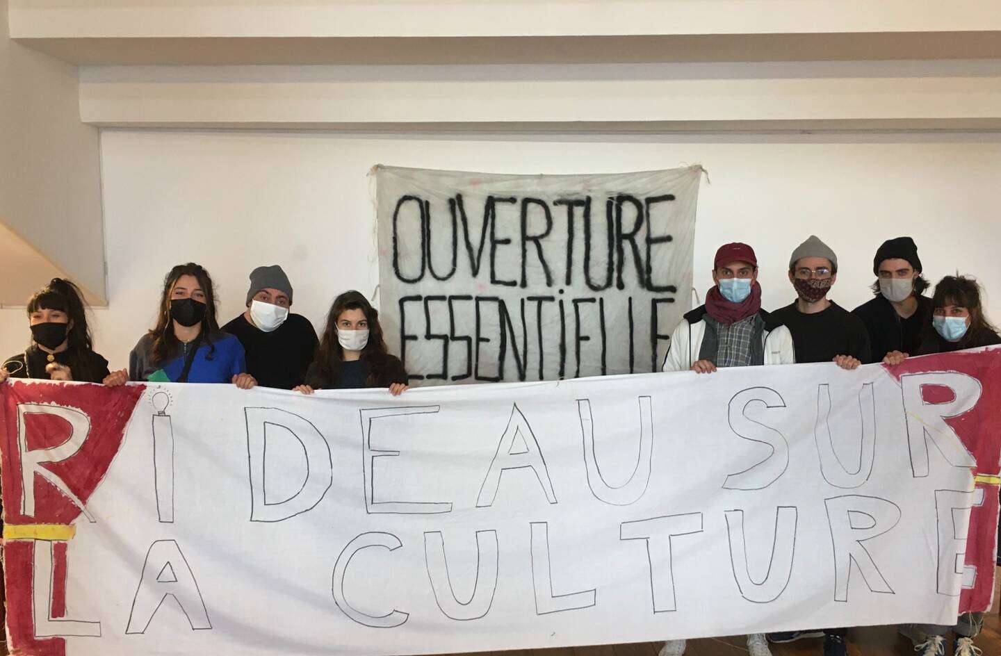 Les étudiants de l'ERCAM occupent le Théâtre de la Criée à Marseille 