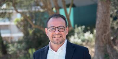 "J'attends d'être surpris par des idées innovantes": le premier adjoint de Mougins et candidat aux prochaines municipales Christophe Ulivieri à la rencontre des habitants