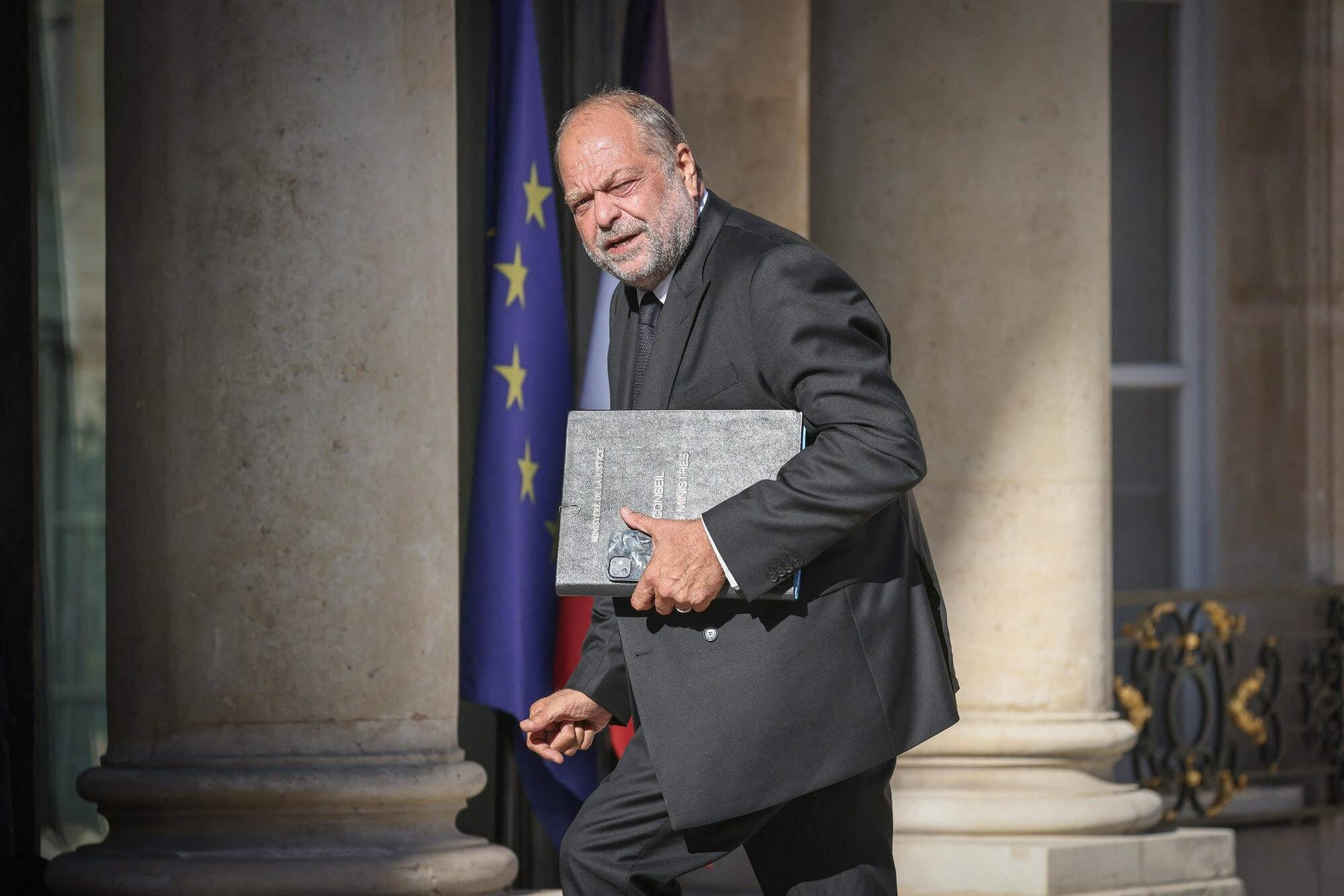 De nombreux ministres ont choisi le Var et les Alpes-Maritimes pour leurs vacances "studieuses"