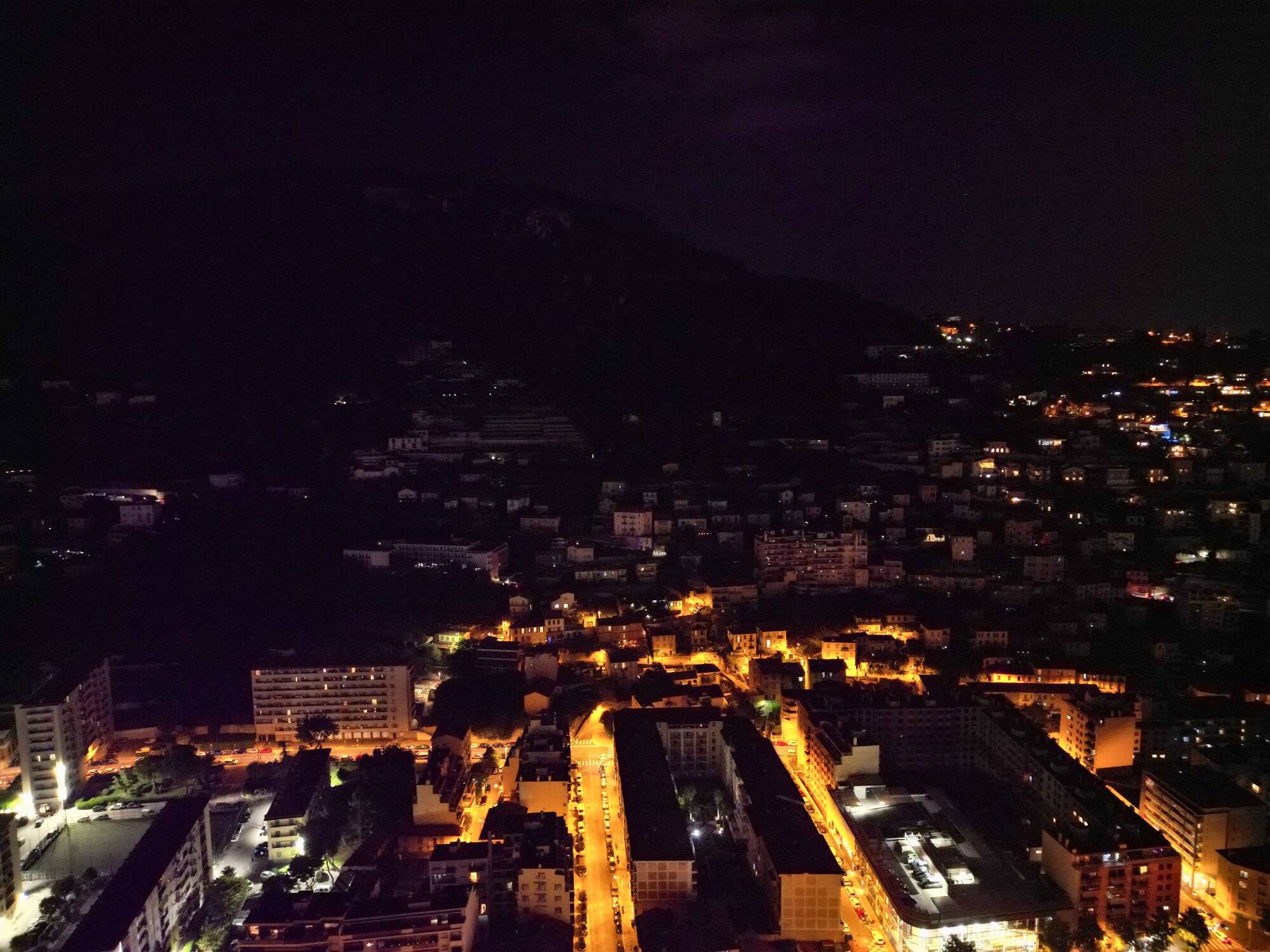 Ce que l'on sait de l'immense panne d'électricité qui a plongé une grande partie du Var et des Alpes-Maritimes dans le noir mercredi soir