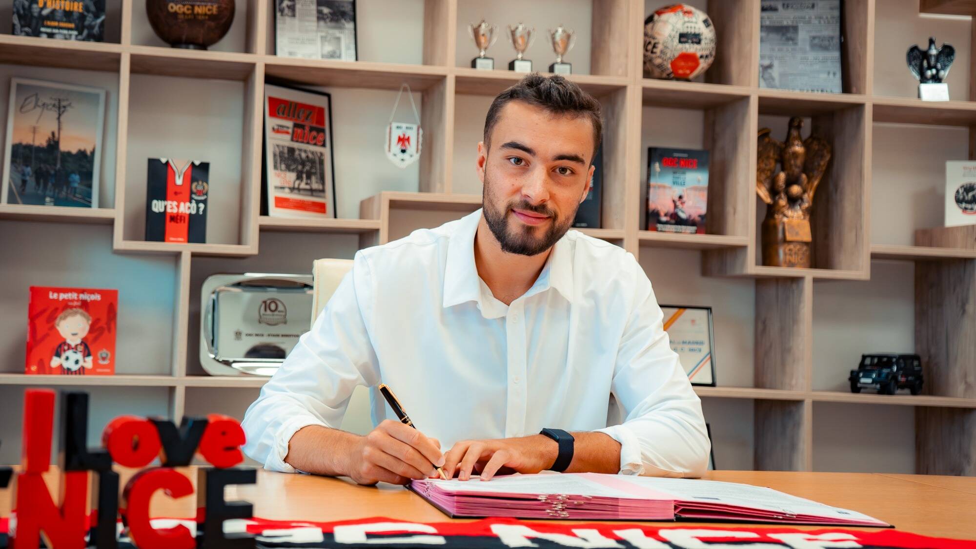 Charles Vanhoutte neuvième (et dernière) recrue du mercato estival de l'OGC Nice