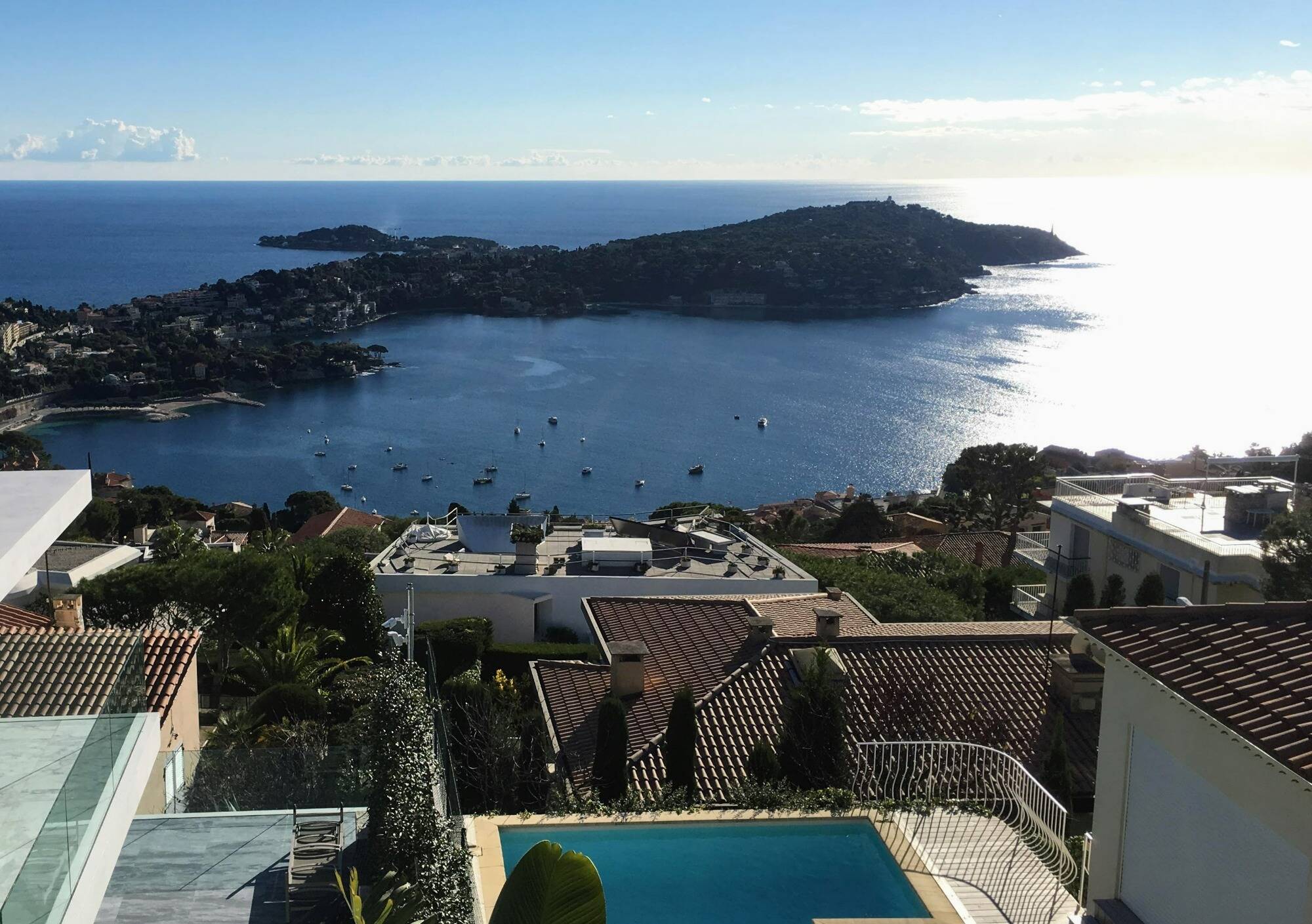 Grand ciel bleu et températures douces ce jeudi dans les alpes-maritimes
