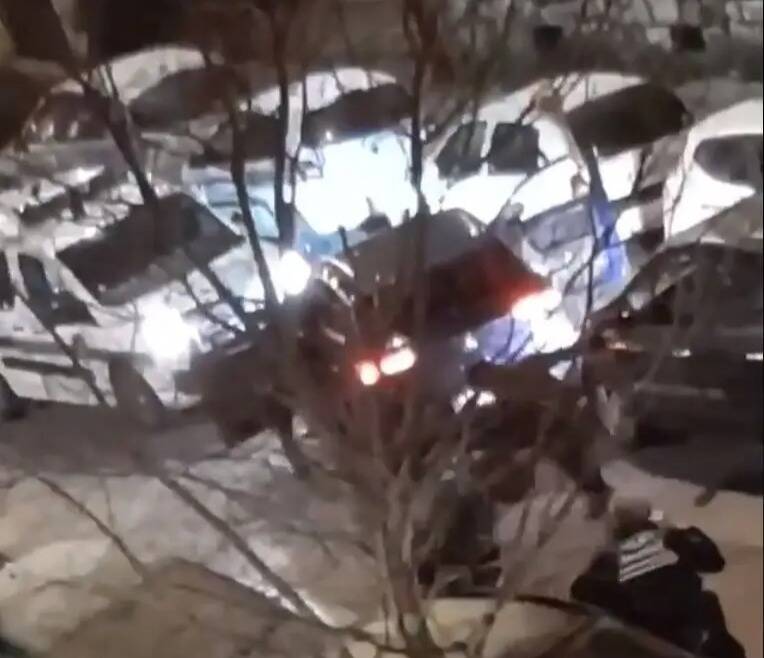 VIDEO. Il fonce sur les policiers municipaux lors d'un contrôle couvre-feu à Nice