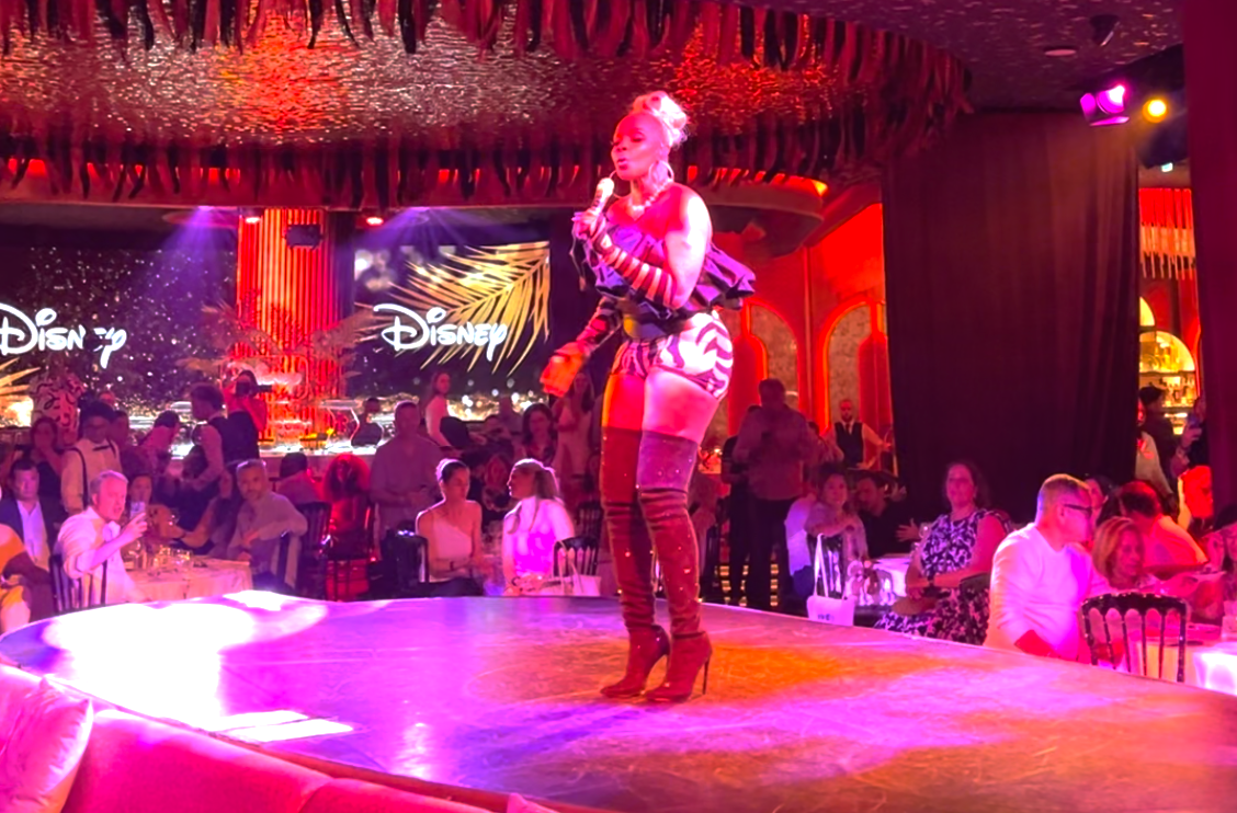 Découvrez les images du concert très privé de Mary J. Blige, inoubliable chanteuse de Family Affair de passage sur la Côte d'Azur