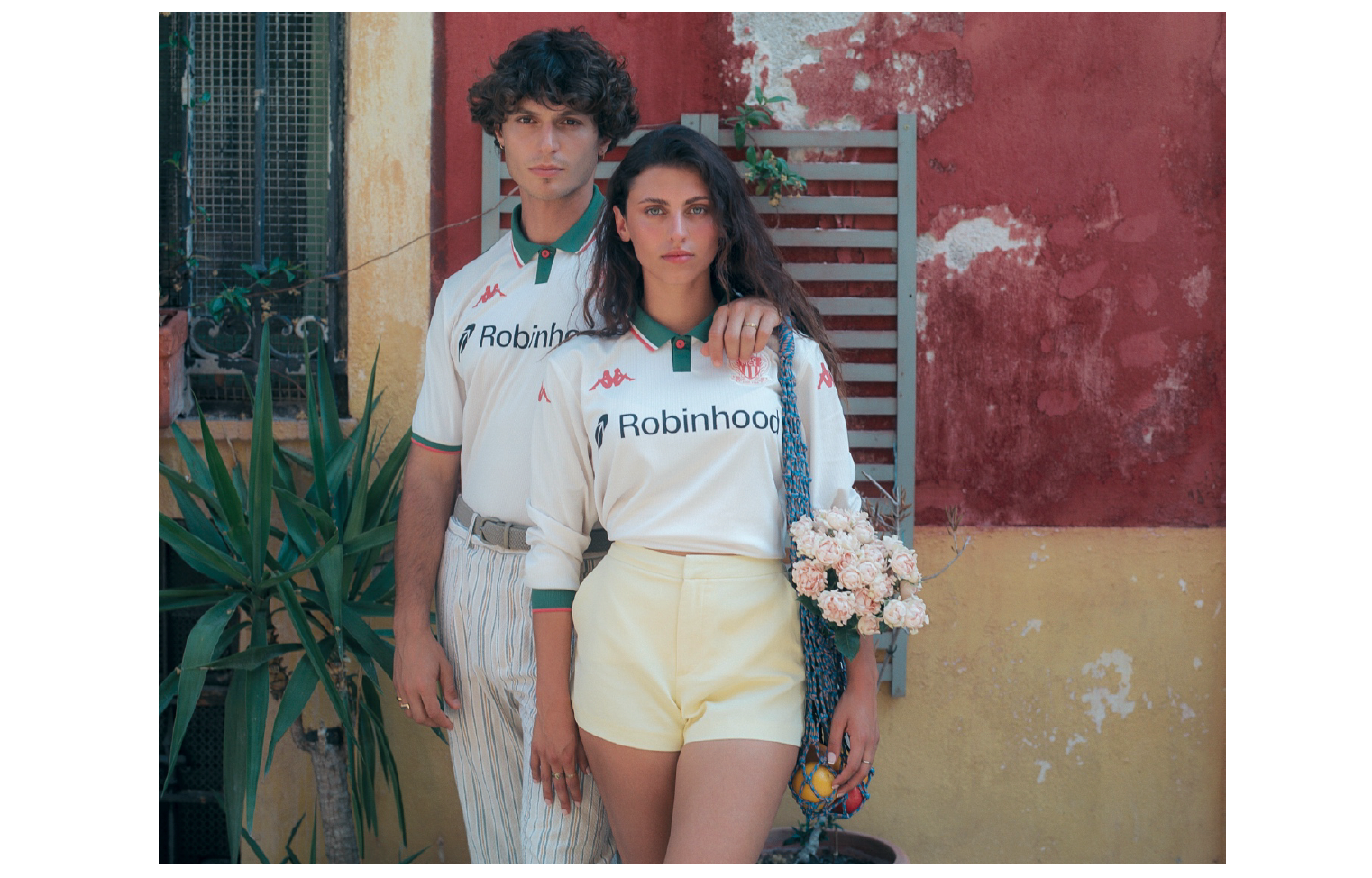 L'OGC Nice dévoile son maillot extérieur pour la saison 2025-2026