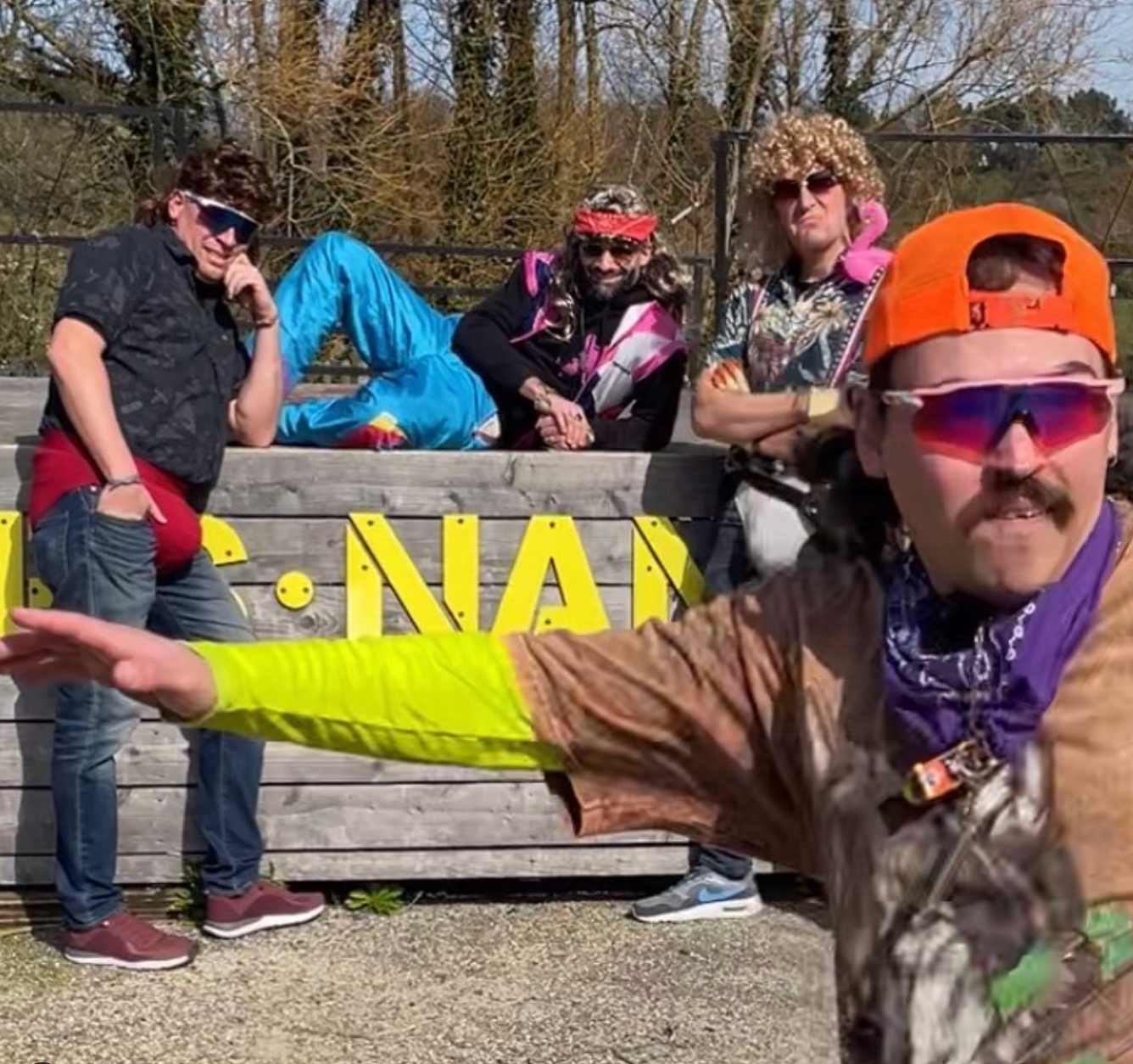 On vous explique ce qu'est le Slipfest, la première édition de la "fête des beaufs" en France