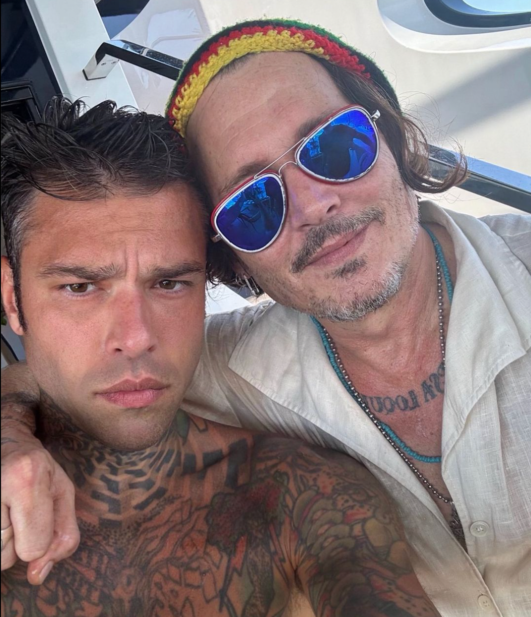 Le rappeur Fedez et Johnny Depp ensemble à Saint-Tropez