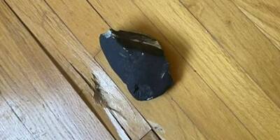 Elle a traversé le toit et atterri dans une chambre... ces propriétaires aux Etats-Unis ont été surpris par une météorite