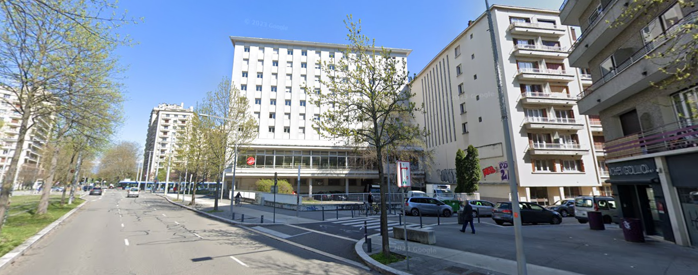 Il percute en scooter une fillette de 19 mois et prend la fuite, un homme recherché à Grenoble