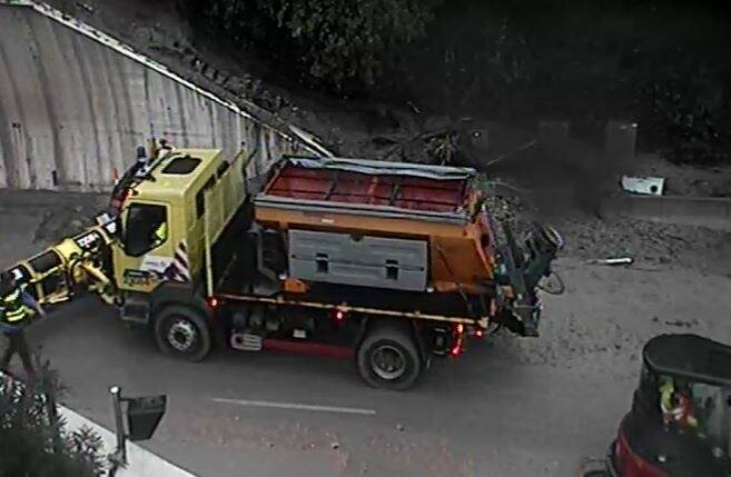 L'autoroute A8 coupée une partie de la journée dans les Alpes-Maritimes après un éboulement