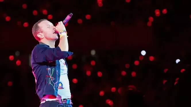 Coldplay et rumeur d'infidélité: le patron d'une entreprise américaine démissionne après une vidéo virale
