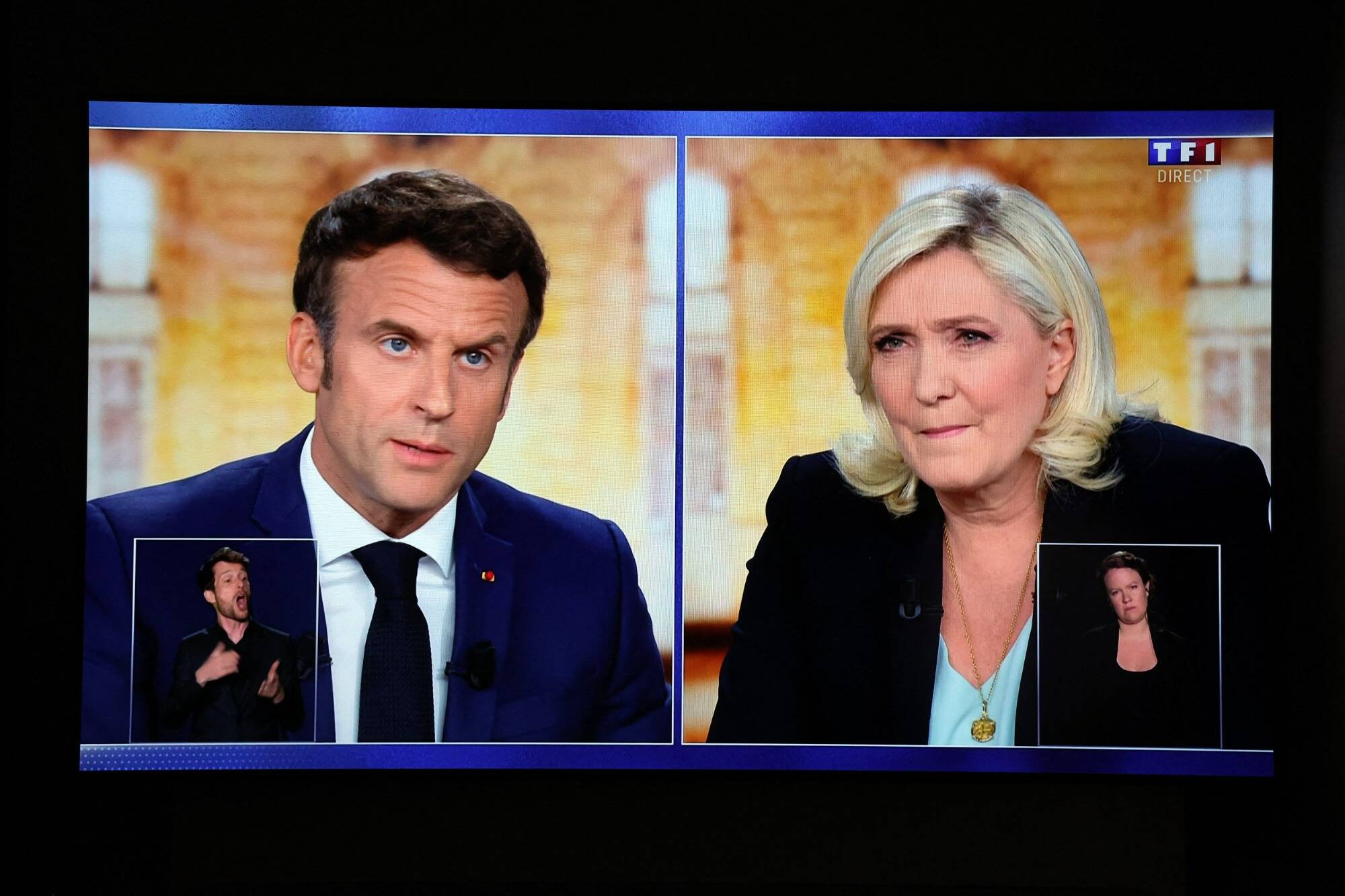 Débat Macron-Le Pen: on a passé les propos des deux candidats au détecteur de mensonges