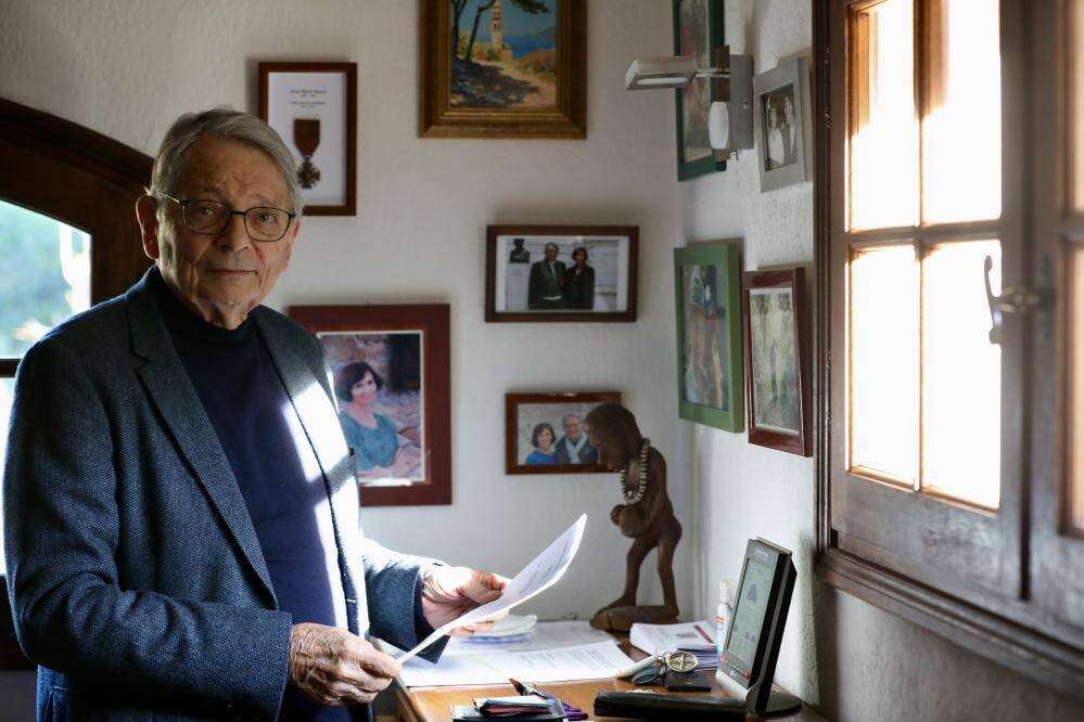 "Il faut une révolution dans le monde médical": l'ancien ministre Jean-François Mattéi revient sur la crise du système de santé