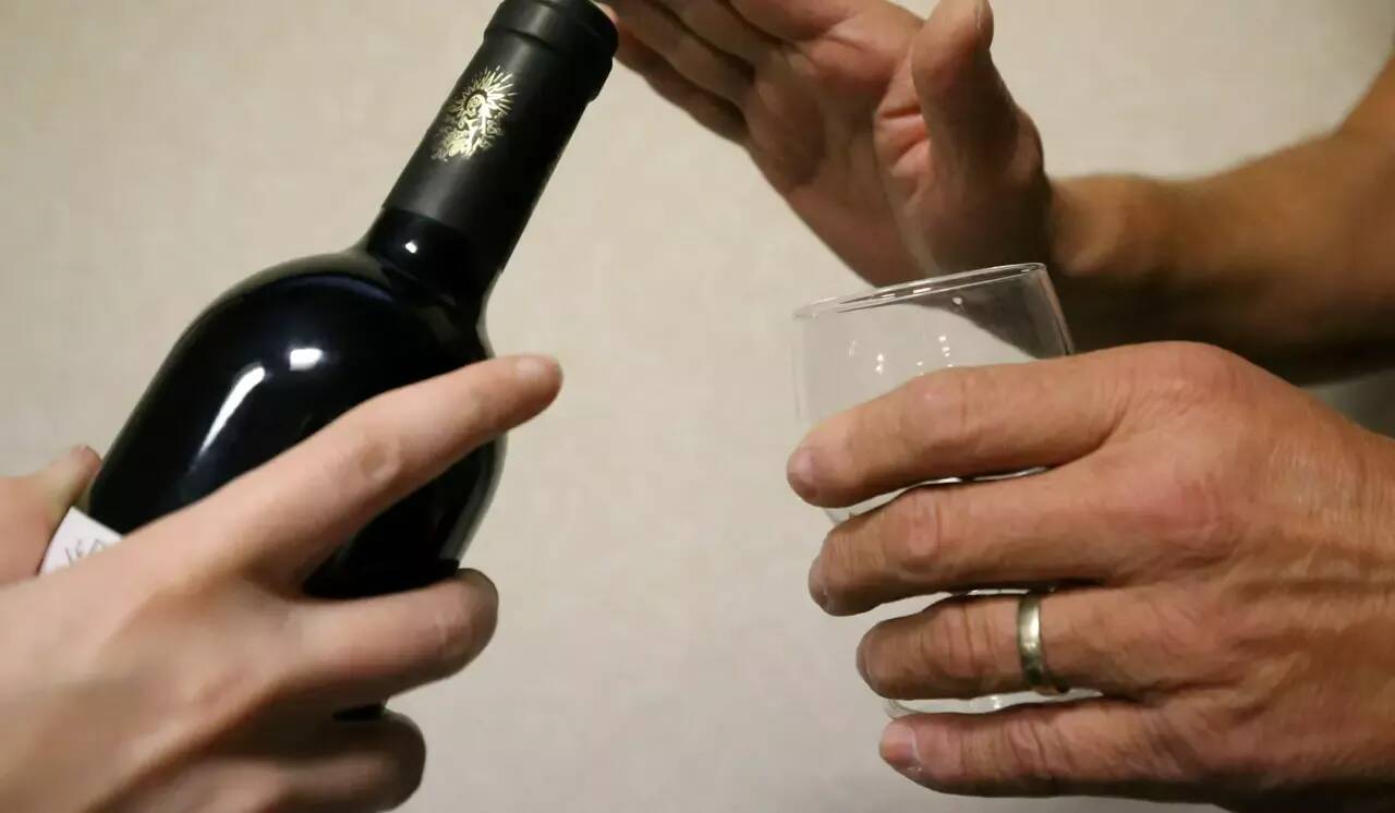 "La première année, j'ai tenu huit jours": le Dry January revient, un mois sans alcool pour questionner sa consommation