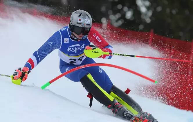 Final en apothéose, le para-skieur varois Arthur Bauchet remporte son 10ème titre de champion du monde