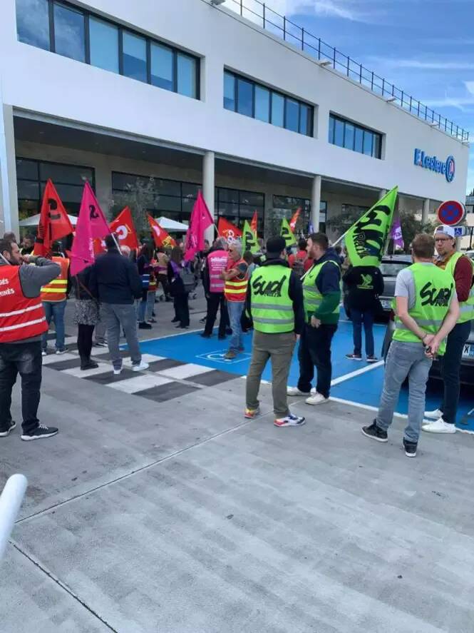 L'employée du Leclerc à Vallauris a reçu sa lettre de licenciement après avoir manifesté contre la réforme des retraites
