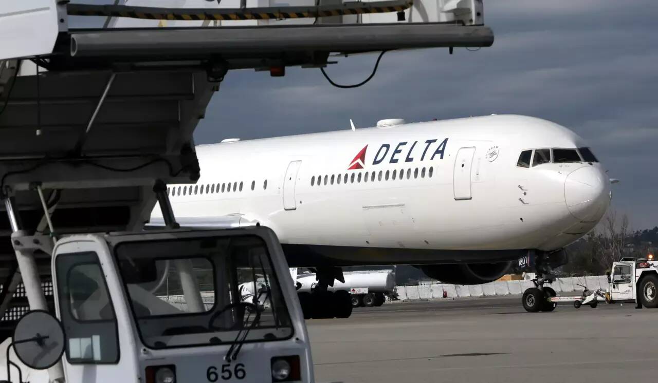 Le pilote tombe malade en plein vol, le voyage entre les Etats-Unis et la Chine dure plus de 24 heures