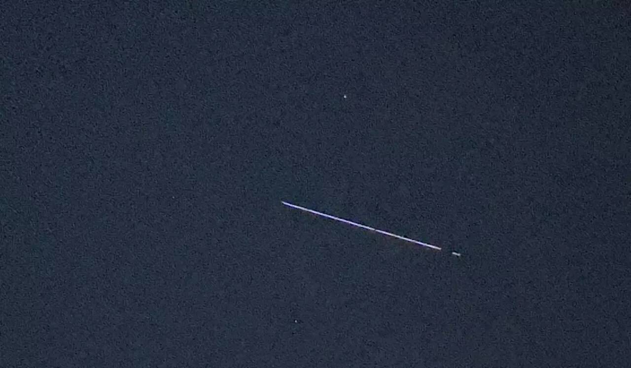 Quelle était cette traînée lumineuse observée dans le ciel de la Côte d'Azur et du Var ce vendredi soir? On vous explique de quoi il s'agit