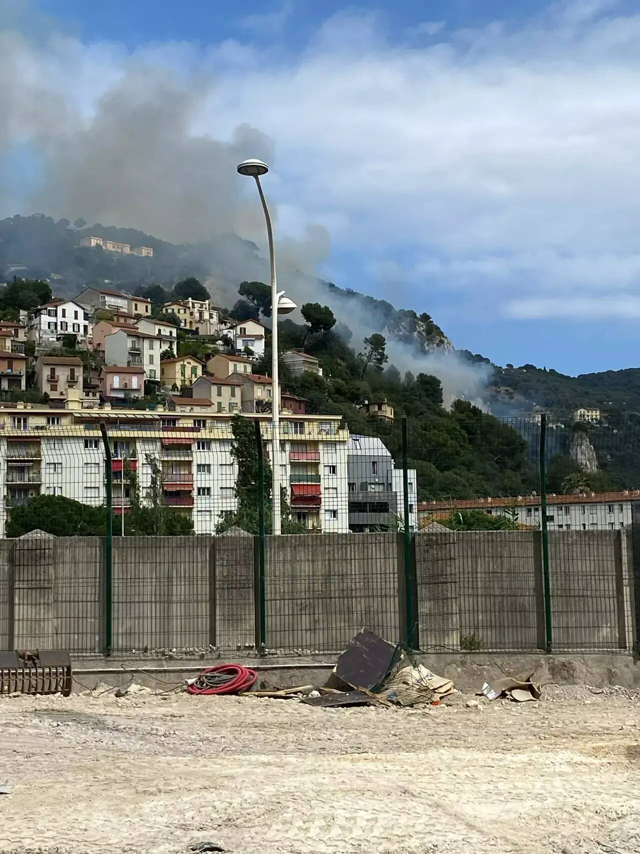 Violent départ de feu à Nice: on fait le point sur la situation à 19h
