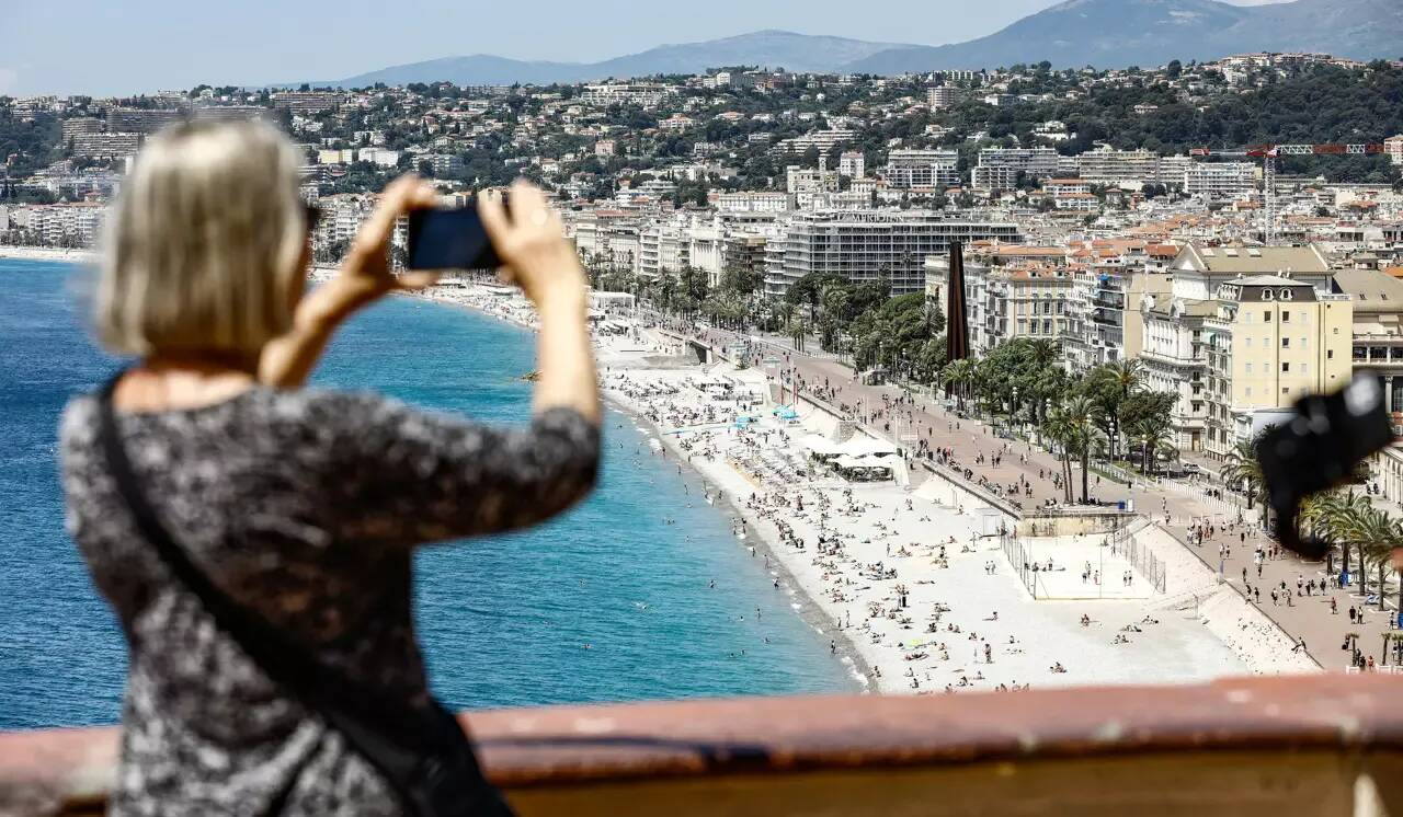 Des températures quasi-estivales et du sable du Sahara: à quelle météo s'attendre ce week-end dans les Alpes-Maritimes?