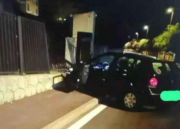 Grasse: ivre au volant, elle encastre sa voiture... dans le commissariat
