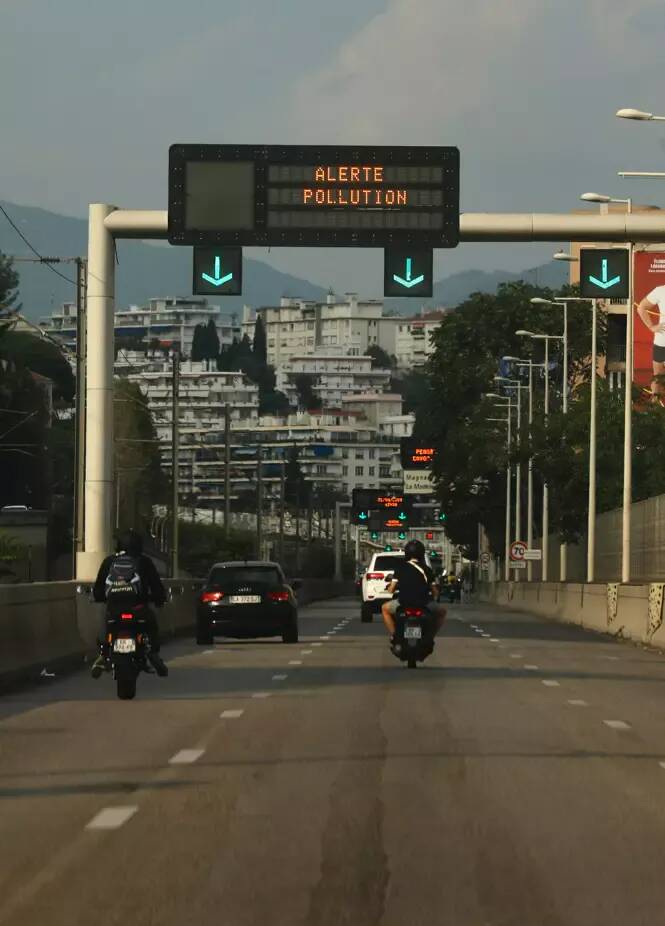 Pic de pollution: les transports en commun gratuits dans la Métropole Nice Côte d'Azur dès ce mercredi