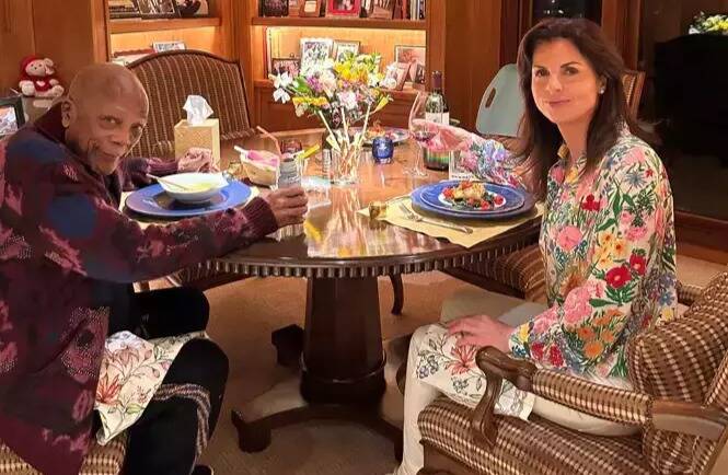 "Quincy Jones adorait la vie à la française", se souvient son amie tropézienne Caroline Barclay