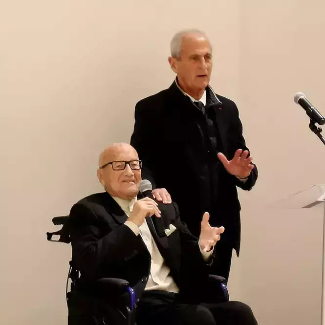 "François Trucy a beaucoup fait pour Toulon": Hubert Falco réagit au décès de l'homme politique varois ce mardi