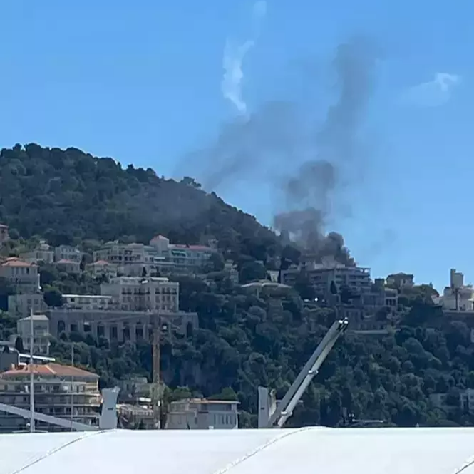 Quel était ce nuage de fumée noire au Mont-Boron à Nice ce samedi midi?
