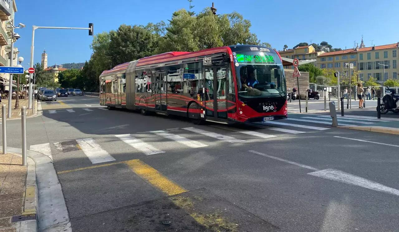 "Un véritable camouflet": les élus réagissent à l'avis mitigé de la commission d'enquête sur le "Superbus" dans la métropole toulonnaise