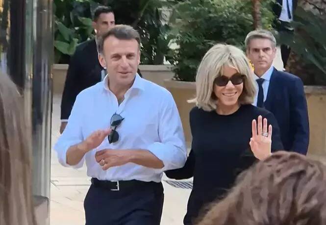 En visite d'Etat à Monaco, Brigitte et Emmanuel Macron s'offrent une balade privée de Monte-Carlo à la mer