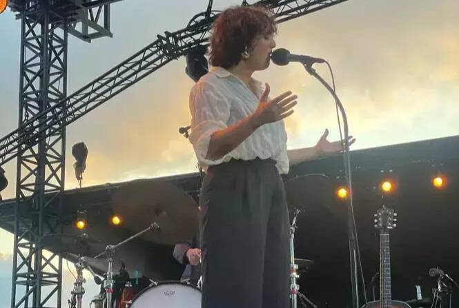 "Ce sont des femmes qui étaient à l'origine des premiers sons de blues": on a rencontré la chanteuse Marion Rampal à l'occasion de Jazz à Juan/