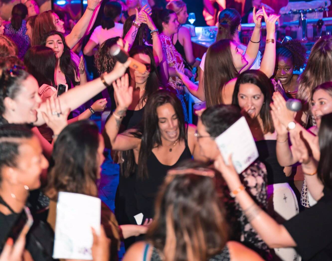 "Maman sort ce soir": ce concept de boîte de nuit réservée aux femmes débarque à Toulon ce samedi 6 septembre