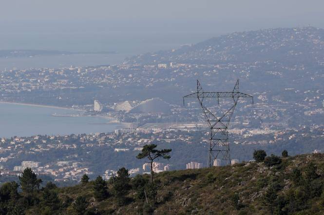 Avec la canicule, des coupures de courant sont-elles à prévoir? Pour qui? Est-il possible de lutter contre ces risques?