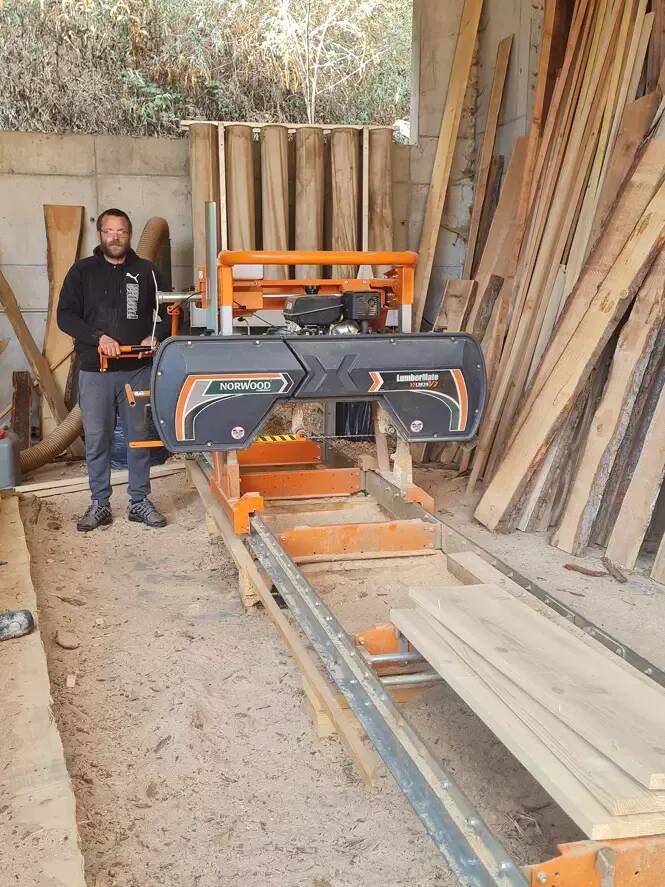 Ils tentent de relancer leur entreprise sinistrée par la tempête Alex et ne veulent pas quitter la Vésubie