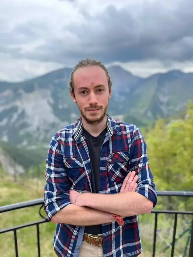 Le plus petit village des Alpes-Maritimes accueille un volontaire en Erasmus rural pour aider à dynamiser le tourisme