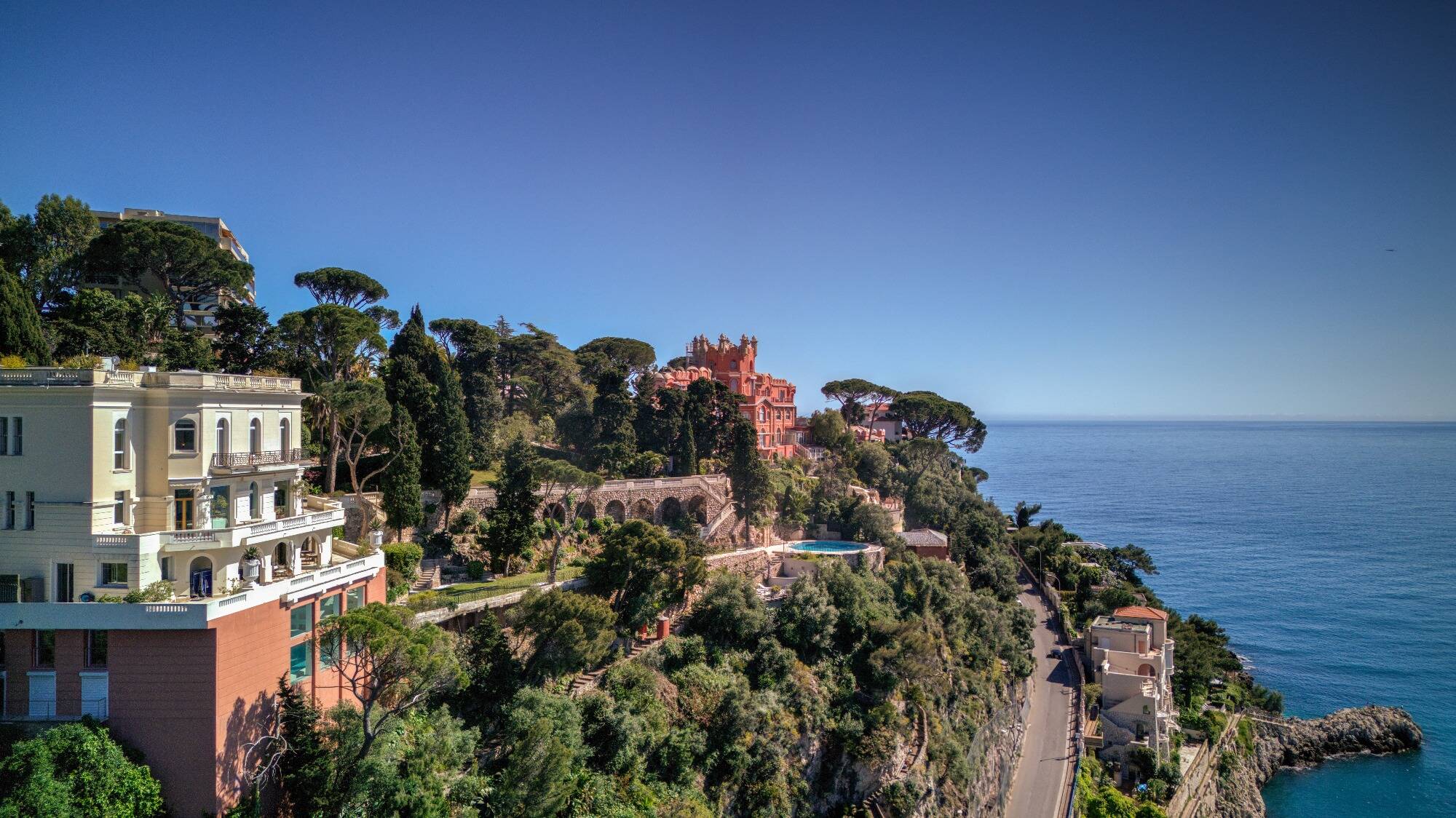 Immobilier de luxe: 3 choses à savoir sur la villa de James Bond en vente à Nice Immobilier de luxe: 3 choses à savoir sur la villa de James Bond en vente à Nice