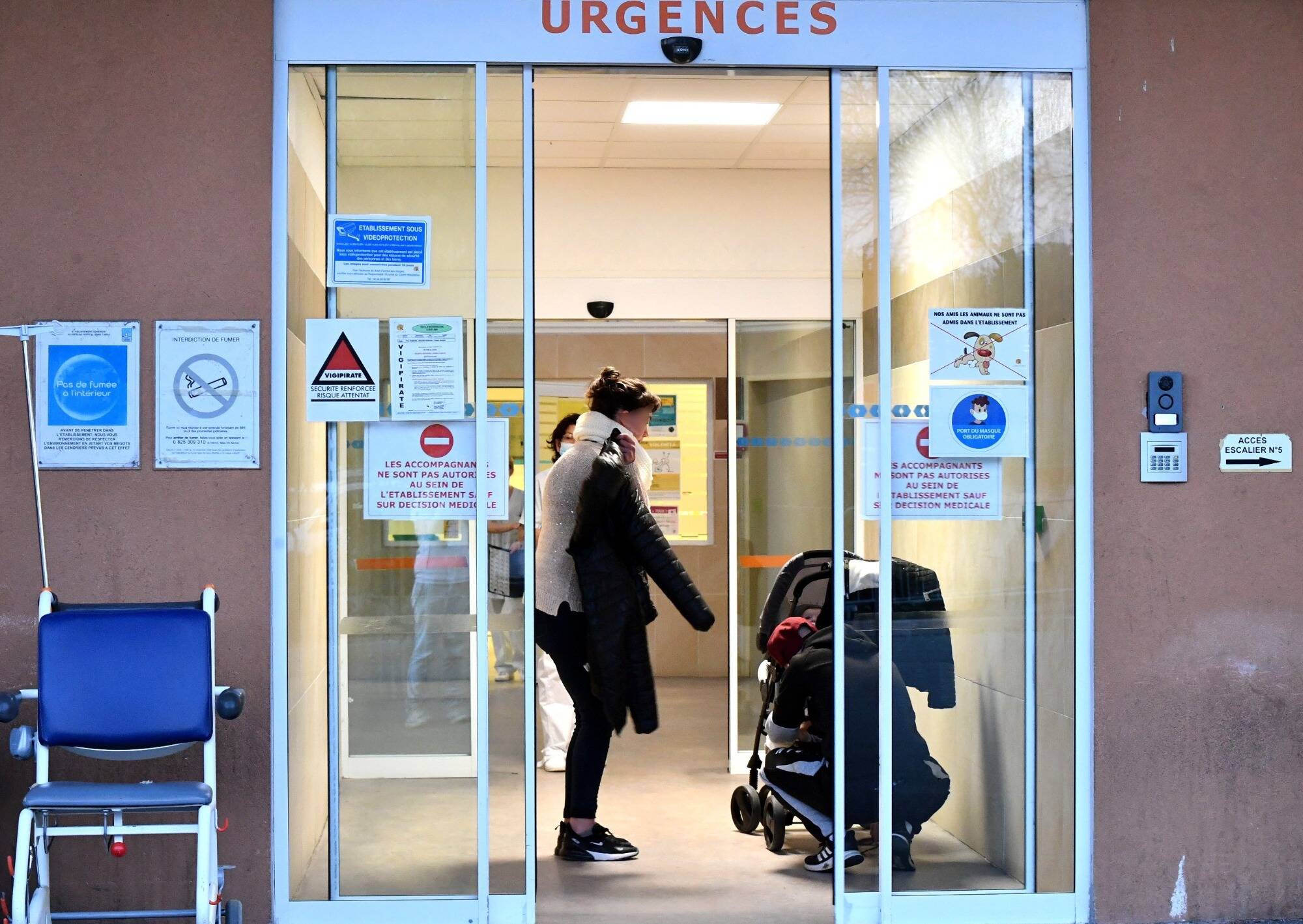 Urgences "fermées": motions de soutien en faveur du Centre hospitalier de la Dracénie