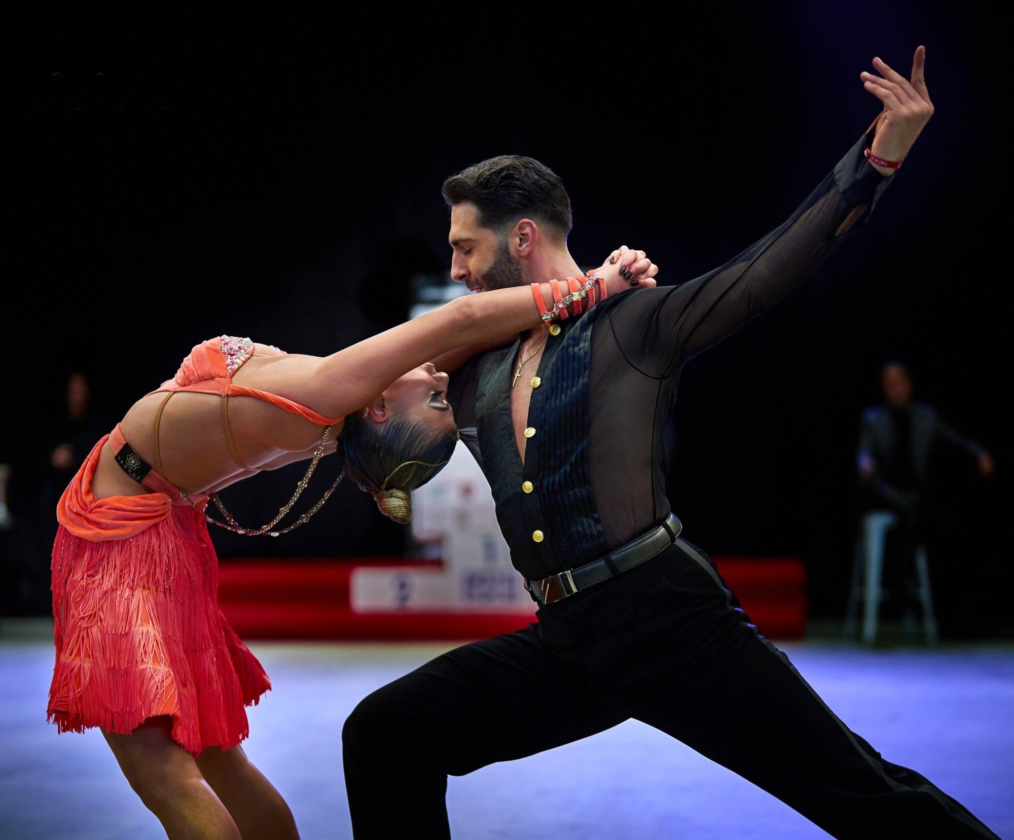 "Draguignan est une ville qui danse pas mal!": la danse sportive à l'honneur samedi, au Trophée du Dragon