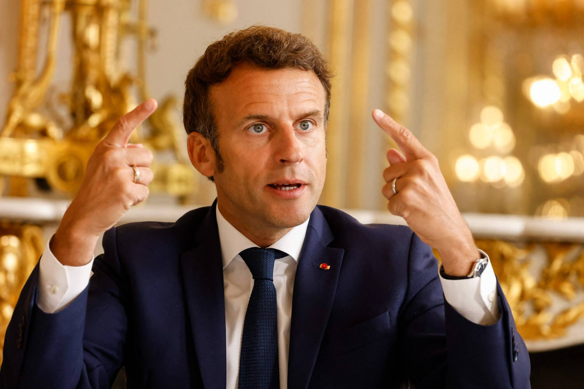 Macron et Borne au pied du mur, journée décisive pour la majorité présidentielle... Suivez notre direct sur la crise politique