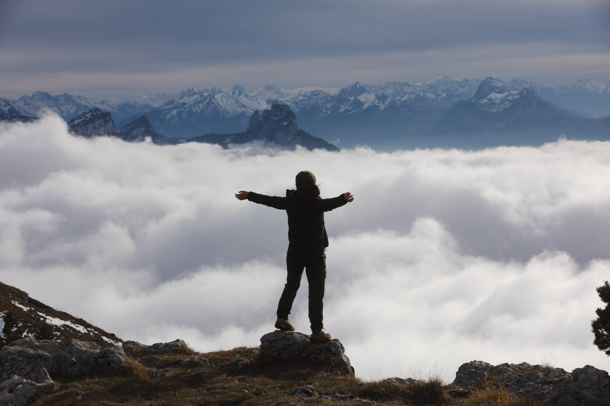 Une Norvégienne et un Népalais deviennent les plus rapides à avoir gravi les 14 sommets de plus de 8.000 m