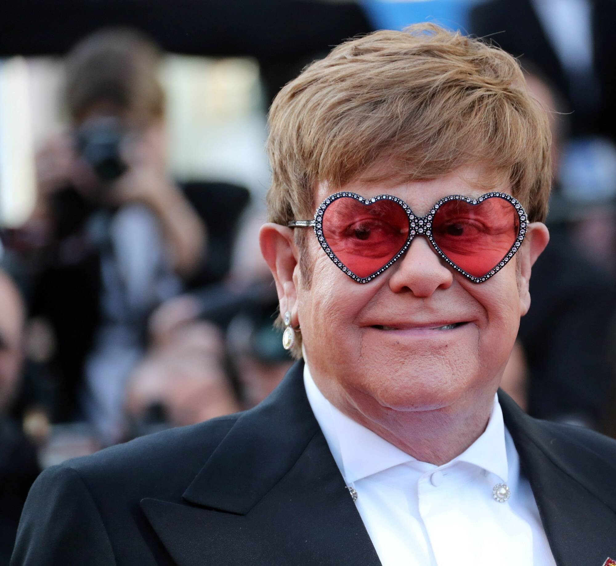 Elton John affirme avoir totalement perdu la vue après son infection de l'oeil