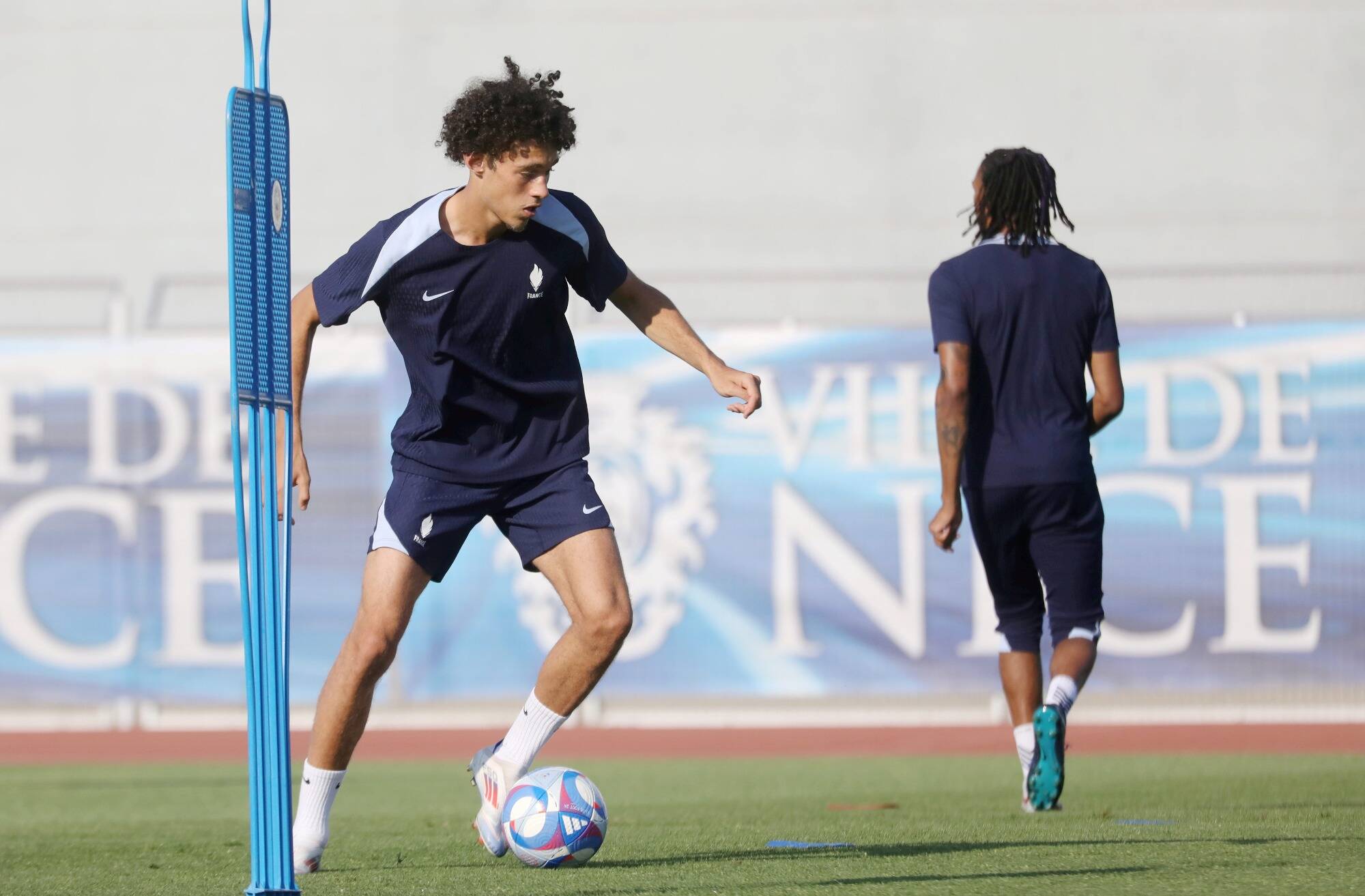 Le Monégasque Maghnes Akliouche titulaire avec la France, ce samedi soir à Nice face à la Guinée