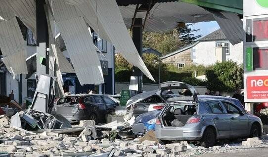 Trois enfants parmi les victimes, l'Irlande toujours sous le choc au surlendemain de la terrible explosion dans une station-service en Irlande