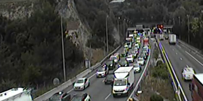 Un accident dans le contournement de Nice sur l'A8 provoque un bouchon