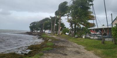 25.000 foyers privés d'électricité, un catamaran naufragé... on fait le point sur la tempête Bret qui a touché la Martinique