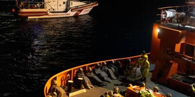Sauvetages en Méditerranée: 23 des 359 migrants à bord de l'Ocean Viking ont été débarqués en Sicile